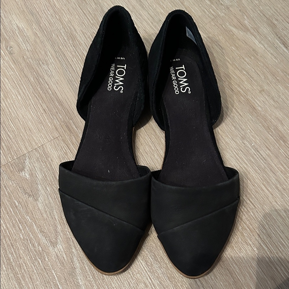 TOMS Women's Elegant Black Loafers